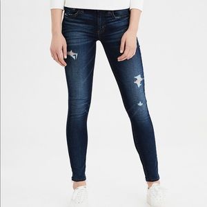 AMERICAN EAGLE DARK WAS DISTRESSED JEGGING